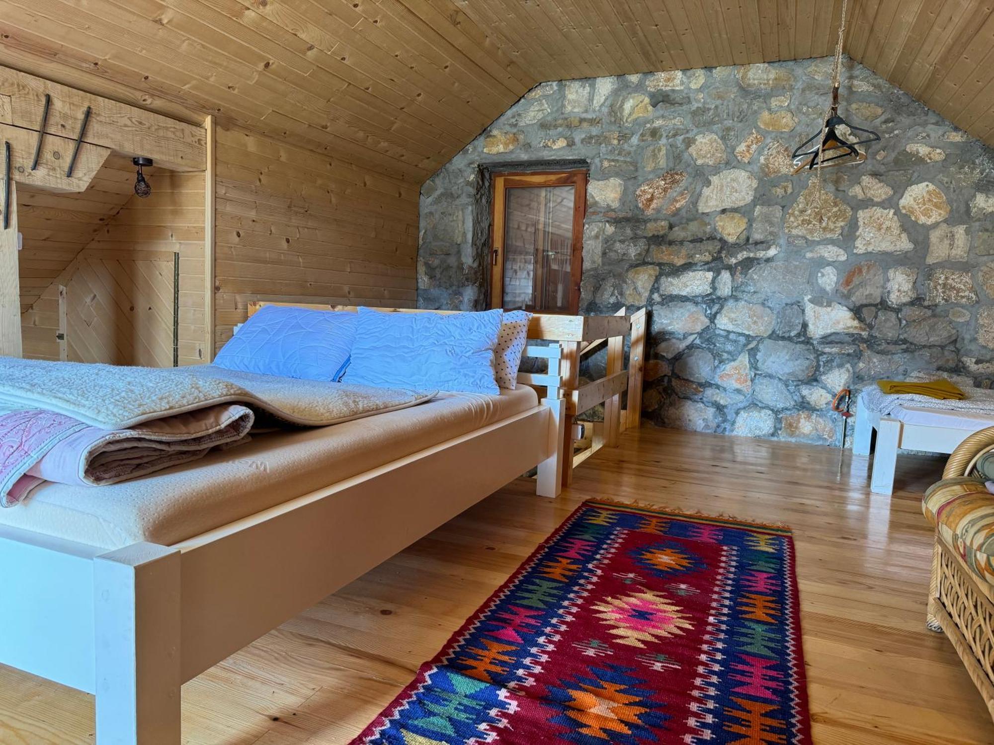 Mountain House Varda Ledenice Bagian luar foto