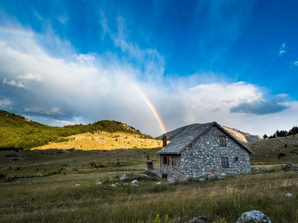 Mountain House Varda Ledenice Bagian luar foto